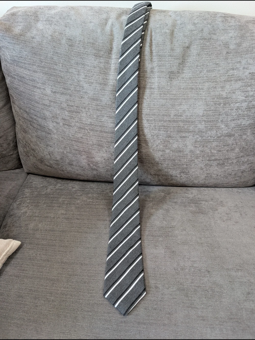 Windsor Tie Co Men’s Gray Black White Striped 100% Cotton Necktie